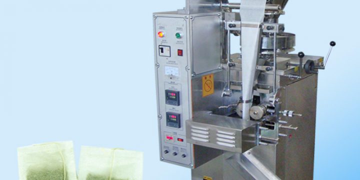 Tea bag packing machine with thread