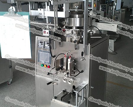 QP-C60K Small sachet packing machine